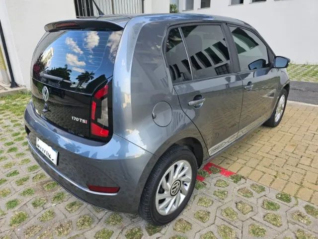 Donos dizem o que é bom e o que é ruim no Volkswagen up, que faz