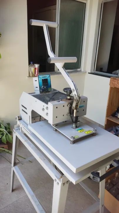 Prensa plana 50 x 40cm para sublimação, DTF ou transfer - Foto 4