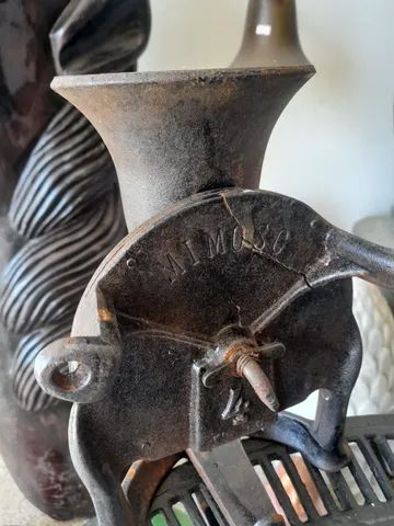 Moedor antigo de café em ferro fundido  - Foto 4