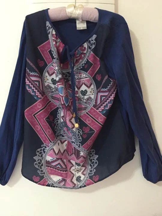 3 Blusas Tam. 10 _ Novíssima - Foto 4