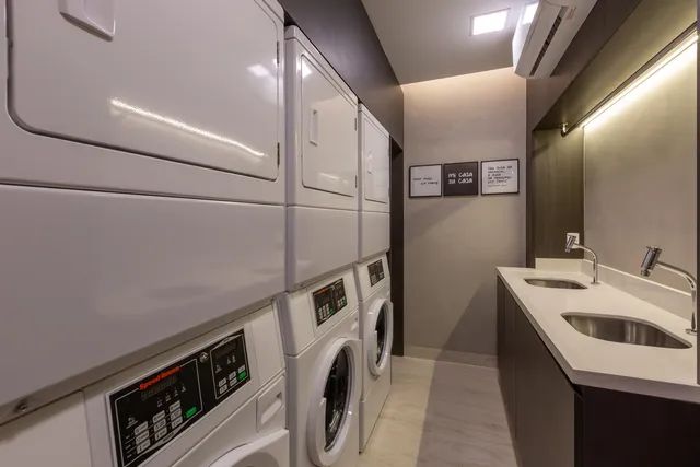 Sala com 25m2, 1 dorm e 1 banheiro,  com ponto de ar condicionado, um jardim, sem vaga de  - Foto 4