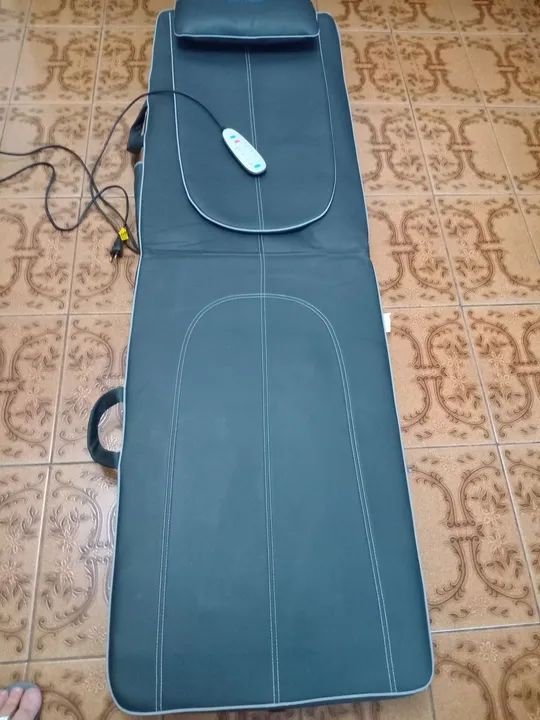 Esteira massageadora bivolt 