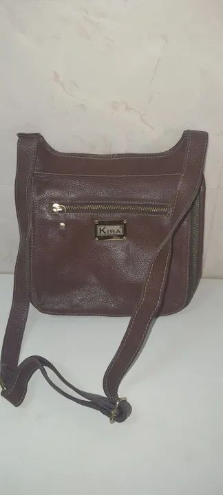Bolsa tipo carteiro em couro 