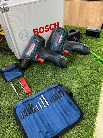 PROMOÇÃO KIT PARAFUSADEIRA/FURADEIRA BOSCH