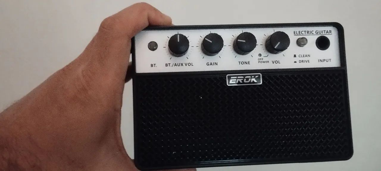 Amplificador portátil de guitarra com bateria de longa duração  - Foto 2