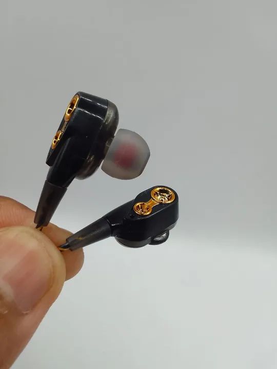 Fone de ouvido + Estojo impermeável  - Foto 4