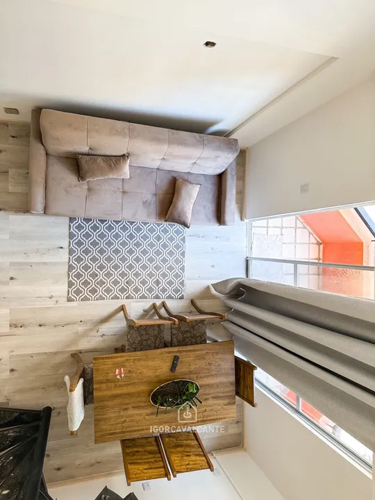 Apartamento moderno com varanda