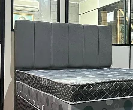 Cabeceira casal 1.40 em suede cinza 