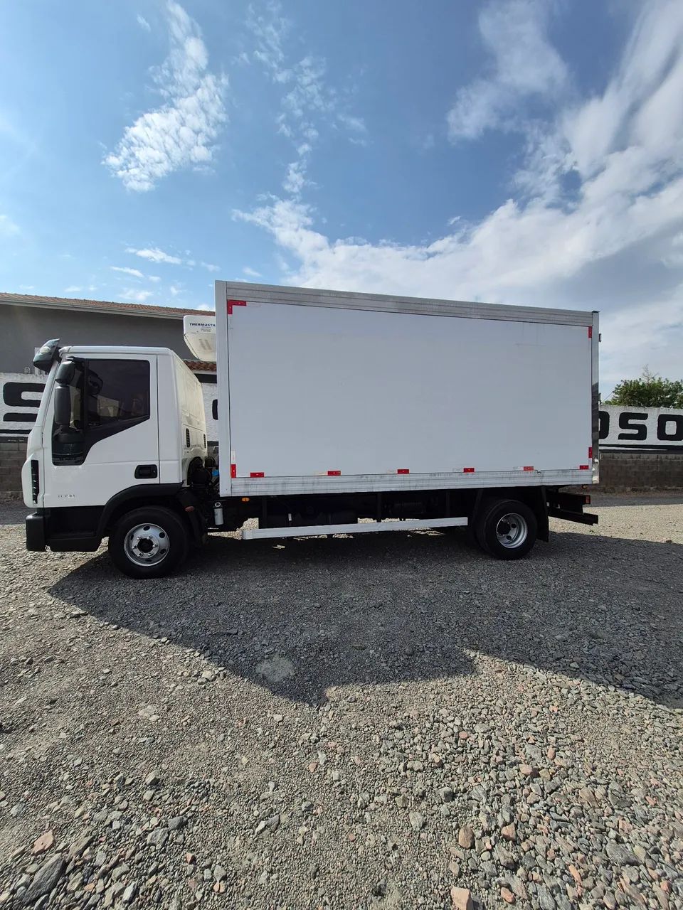 Iveco Tector 11-190 câmara fria  - Foto 5