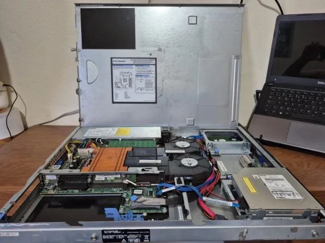 Servidor DELL Poweredge R200 - Foto 4