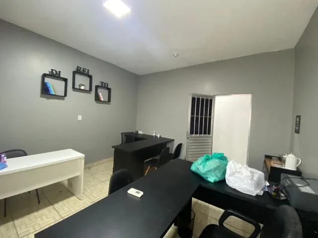 Sala Comercial - 20 m² - Semi-mobiliada