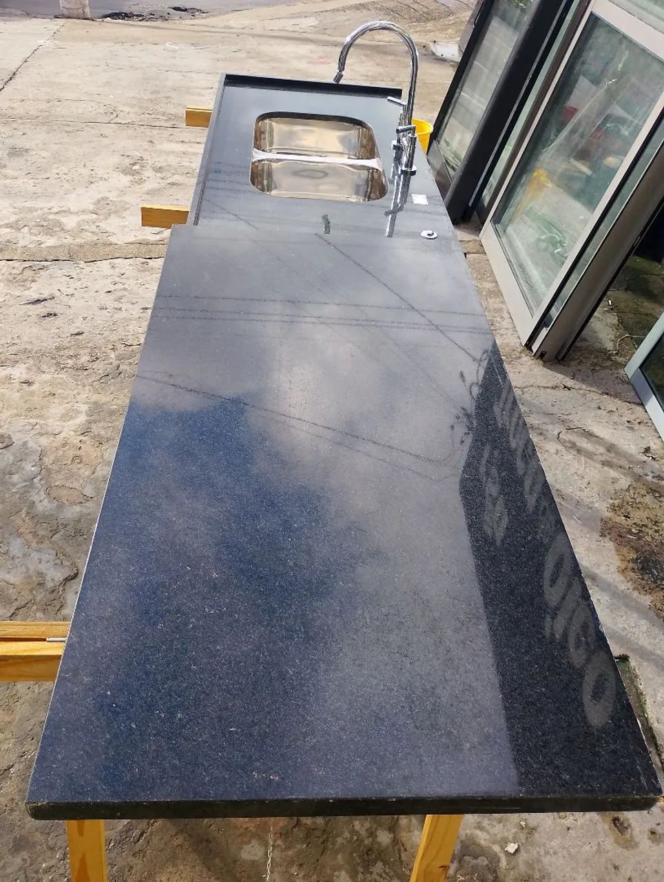 Pia de cozinha pedra são Gabriel 65cm x 2.53m - Foto 3