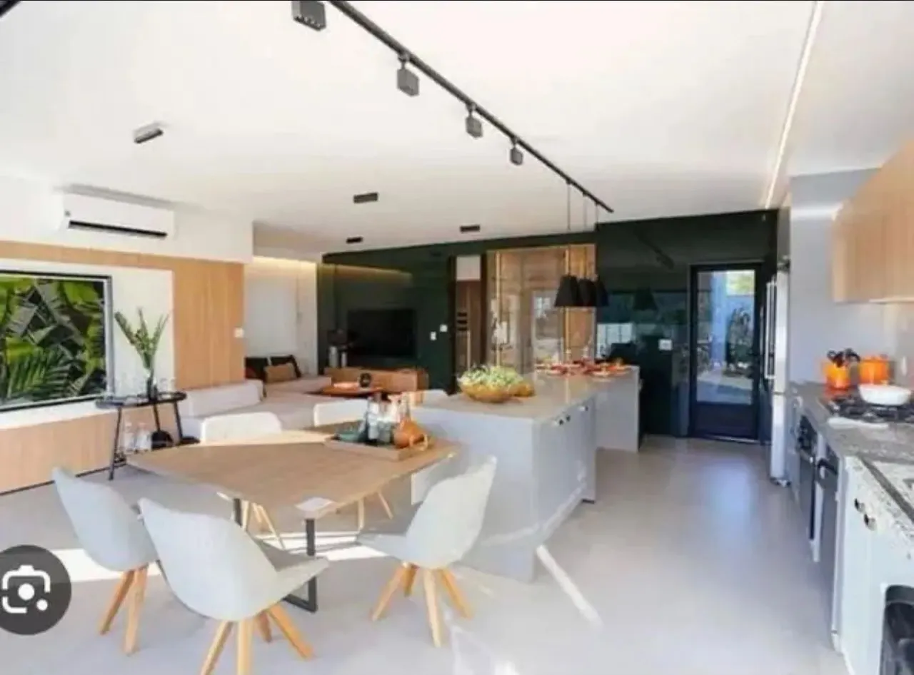 Casa Térrea com 3 Suítes à Venda Jardim Leblon, Goiânia/GO
