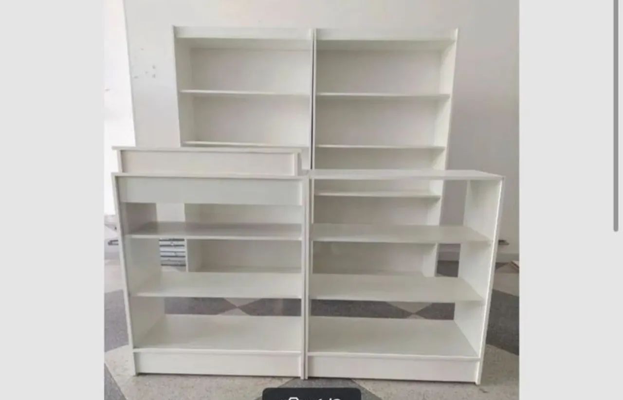 Balcão caixa vitrine+ balcão vitrine+ prateleiras MDF 