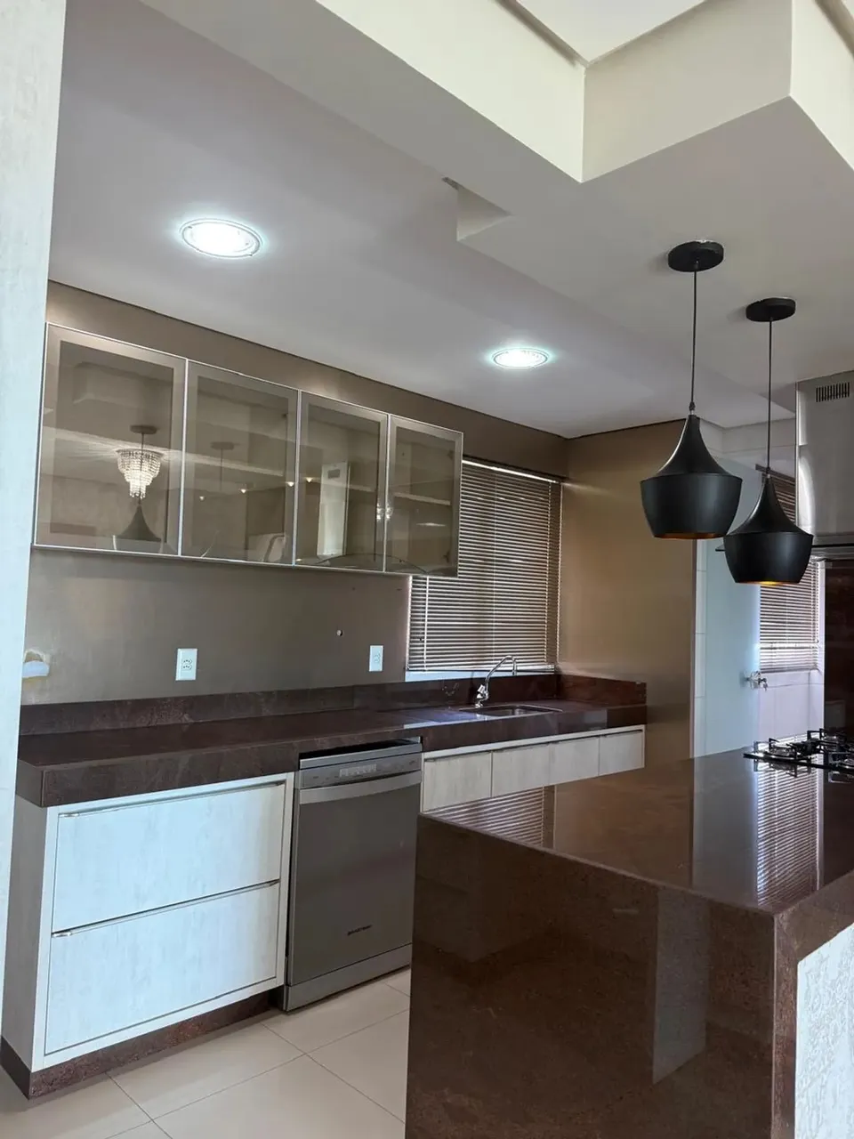 Alugo apartamento de 3/4 CHEIO DE ARMÁRIOS próximo HGP em Palmas - TO