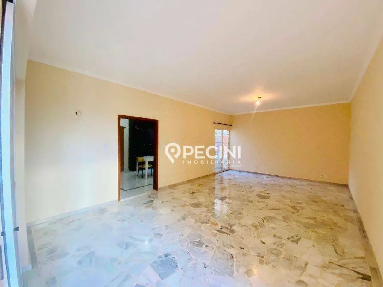 Casa para venda no Centro com piscina em Rio Claro/SP. - Foto 2