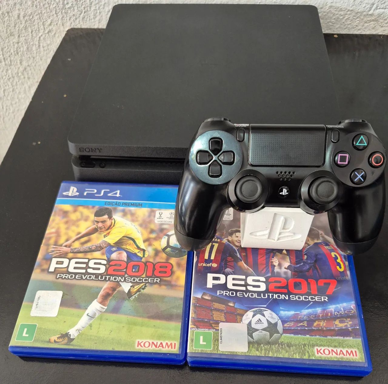 Ps4 super slim 1 terá  seminovo - Foto 2