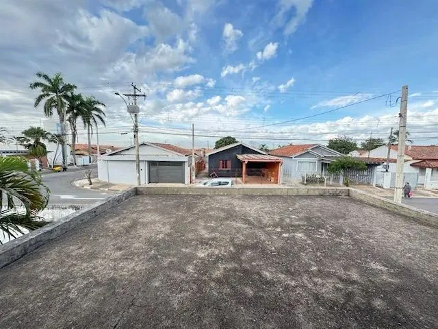 Casa com 4 dormitórios à venda, 292 m² por R$ 650.000,00 - Santa Luzia - Charqueada/SP