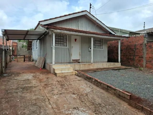Ótima Oportunidade! Terreno Amplo com Casa de Madeira na Vila Santo Antônio - Maringá - Foto 3