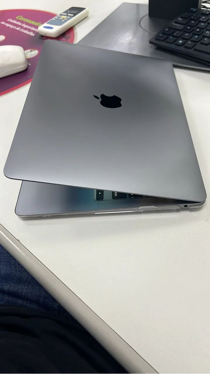 MacBook Air 2020 8b 256HD - Foto 2