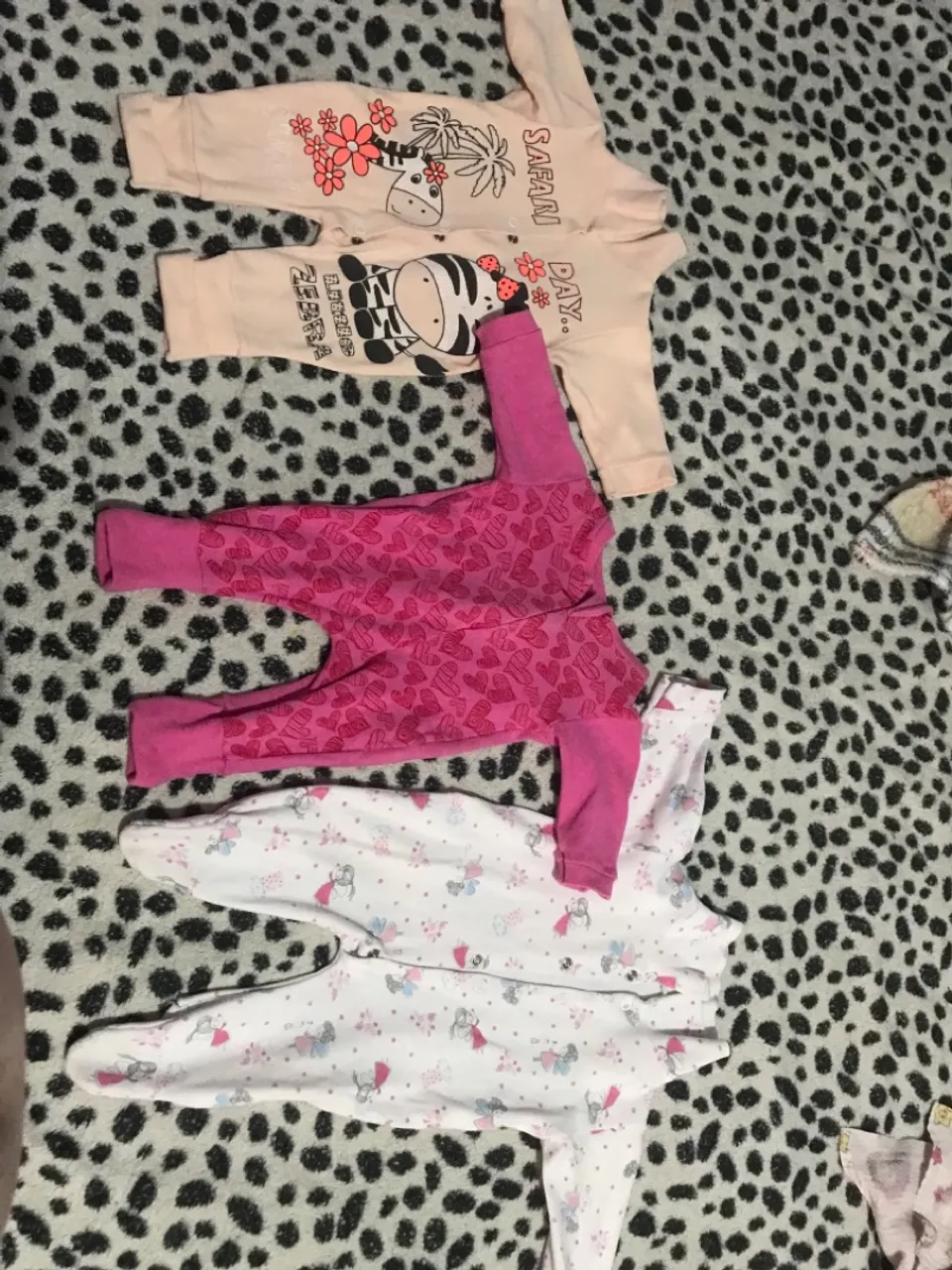 Lote macacao bebê menina de 0 a 6 meses 