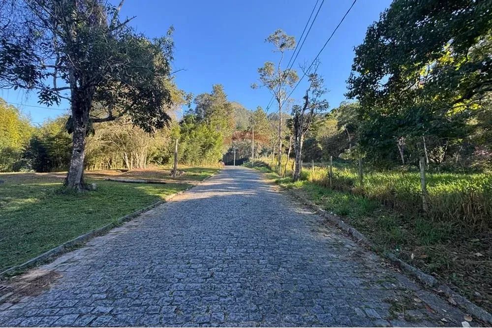 Terreno a venda com topografia e localização perfeita no Cônego - Frente Sushiban - R$1.68