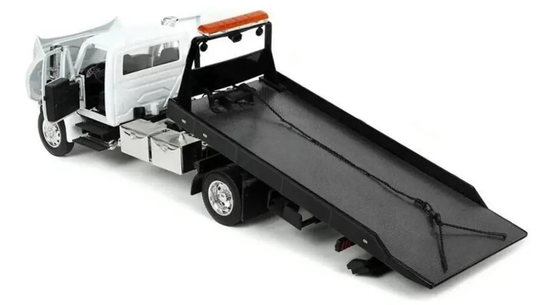 Miniatura Caminhão Guincho International DuraStar 4400 - Foto 4