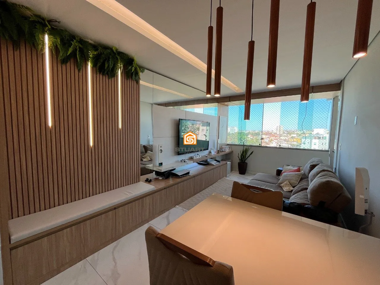 Apartamento com 2 quartos, suíte e 1 vaga!