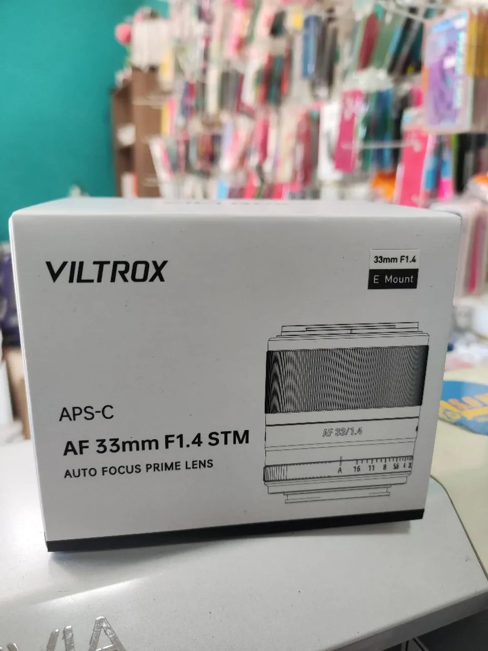Lente Viltrox AF 33mm F1.4 STM APS-C