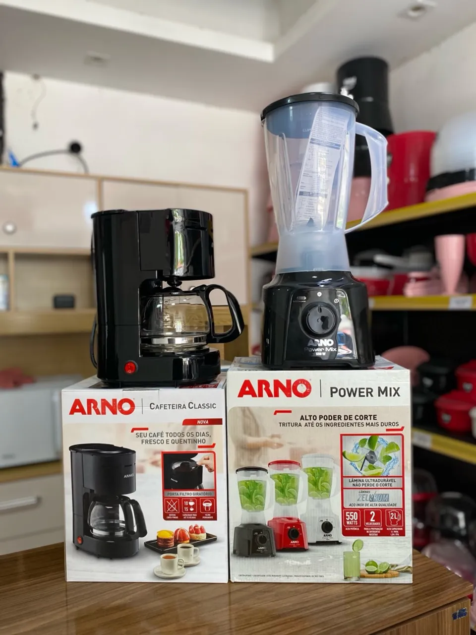 Cafeteira e Liquidificador Arno - Perfeitos para sua cozinha!