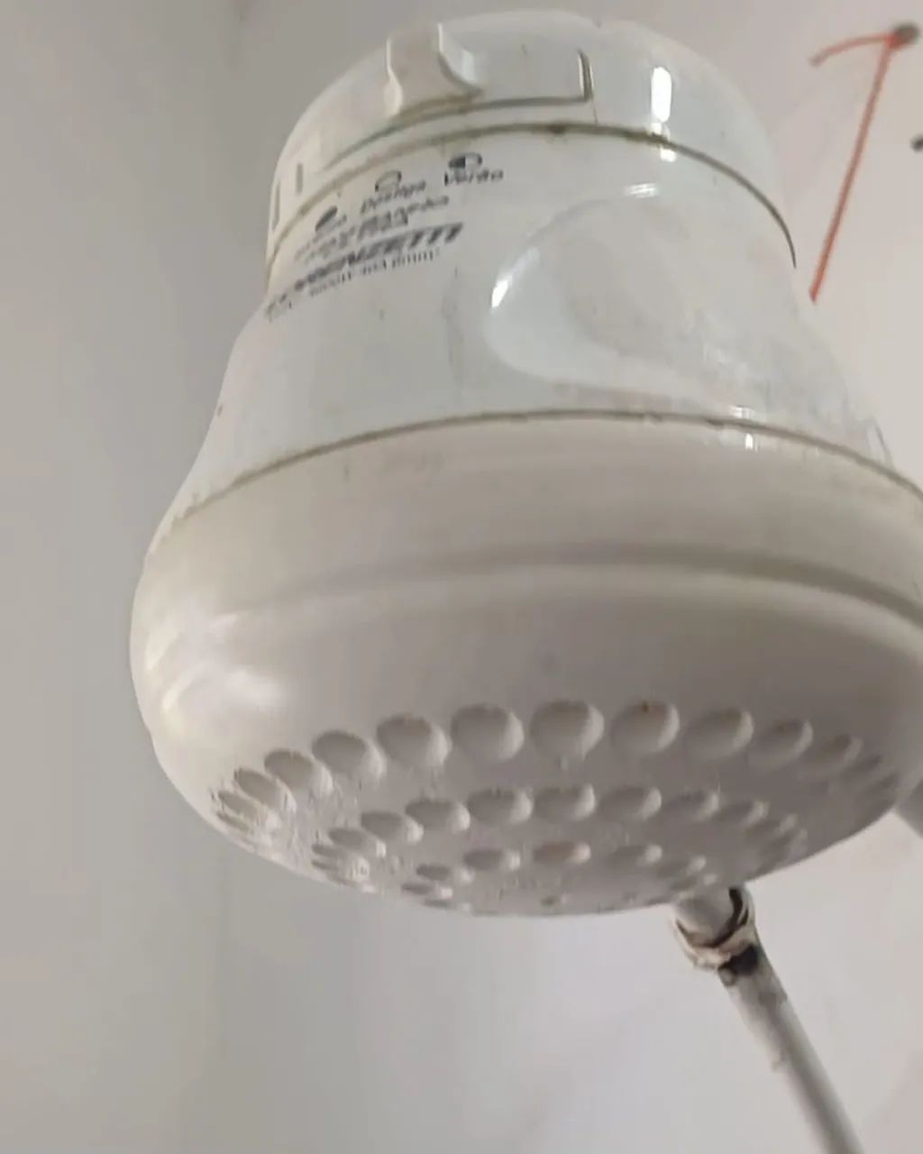 Chuveiro funcionando 64294299341315122