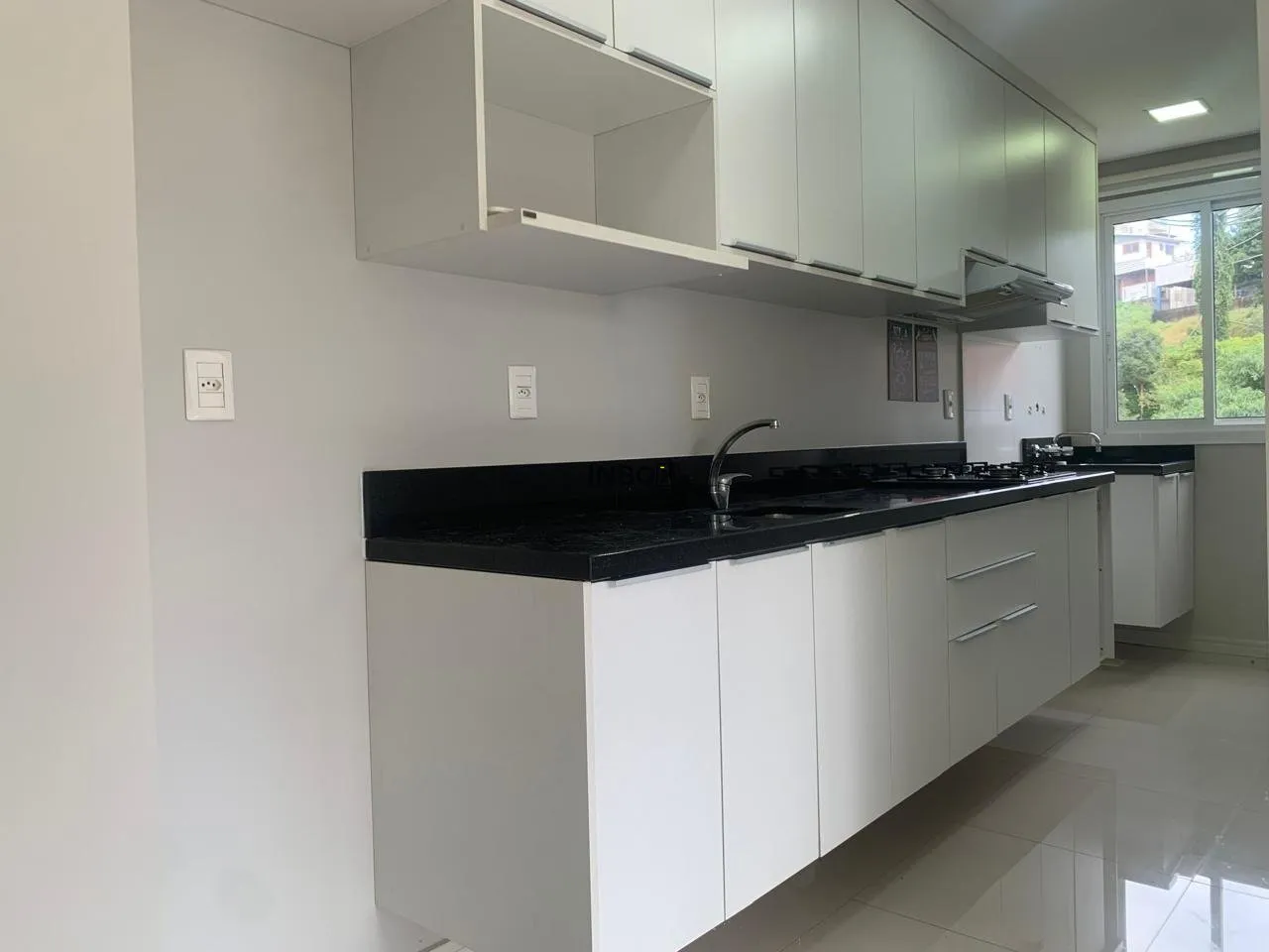 IMOBILIARIA INBOX CIA ALUGA EM BENTO GONÇALVES - APARTAMENTO AO LADO DA PREFEITURA NO CENT