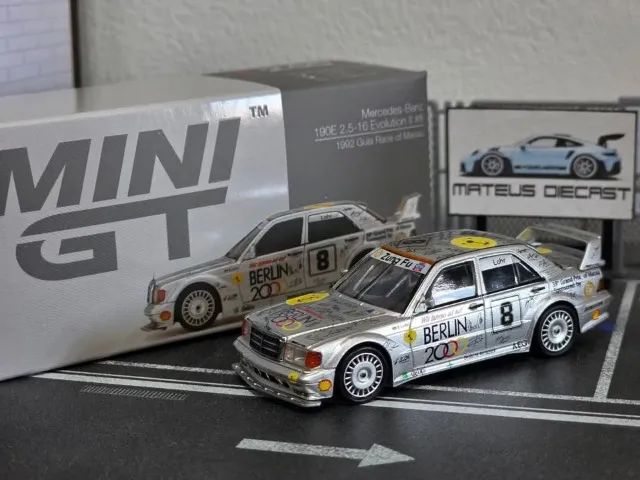 Mercedez-Benz 190E 2.5-16 Evolution II #8 - MiniGT