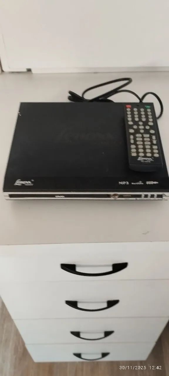 Vende-se dvd  Lenox funciona perfeitamente  - Foto 3