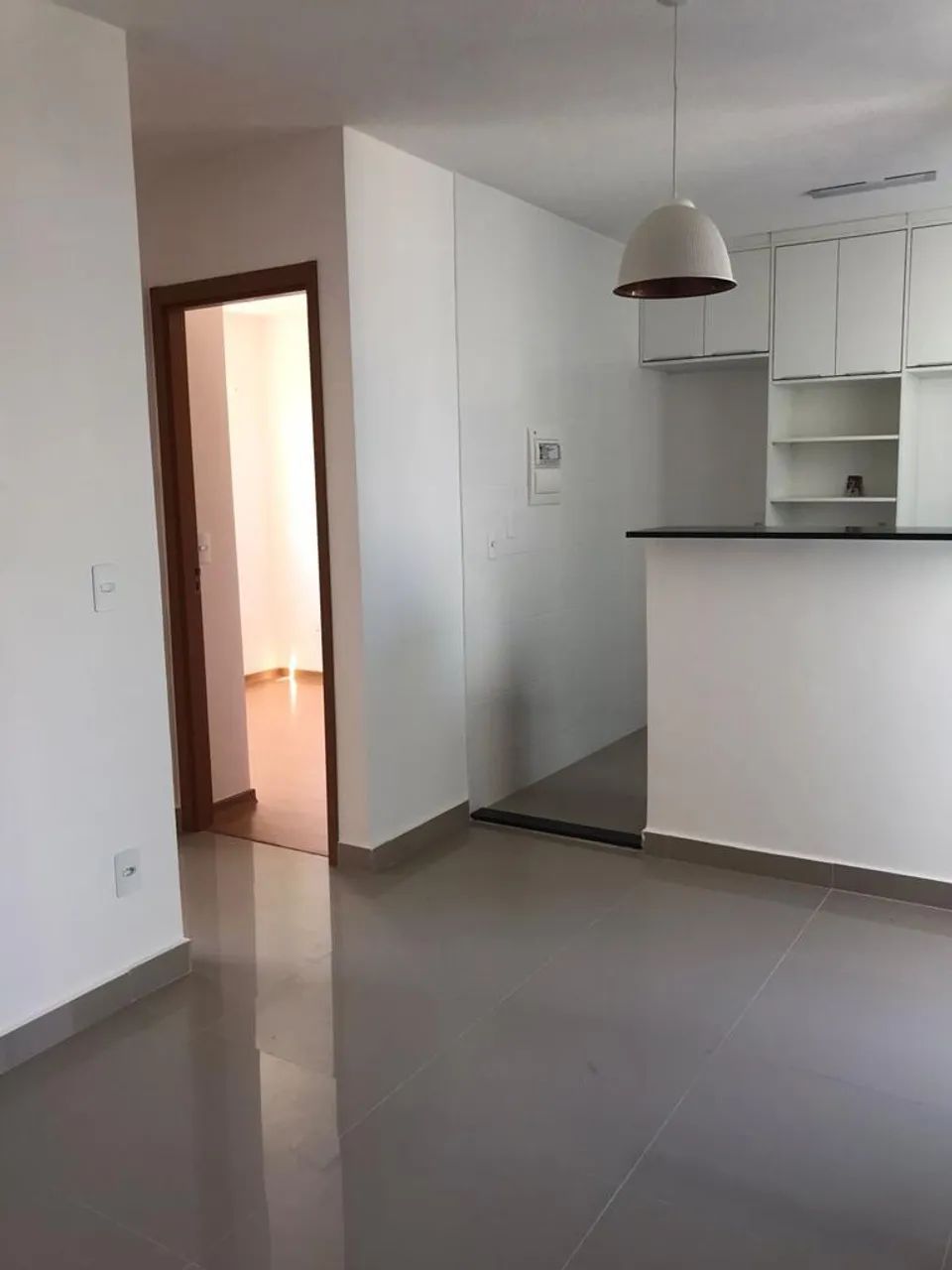 CONDOMINIO CHAPADA DAS ANDORINHAS - APTO. 2 QUARTOS - JD. IMPERIAL - Foto 3