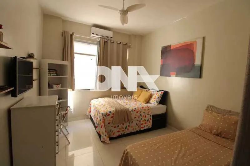 Apartamento : / Residencial / Copacabana