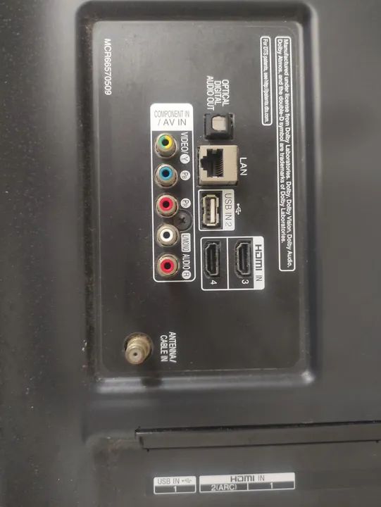 TV LG 43 polegadas com tela quebrada - Foto 3