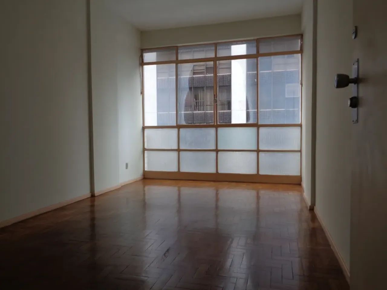 Imóvel para aluguel tem 118 metros quadrados com 3 quartos em Boa Viagem - Belo Horizonte 