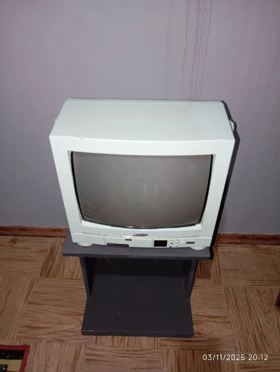 Tv e Rack decoração  - Foto 4