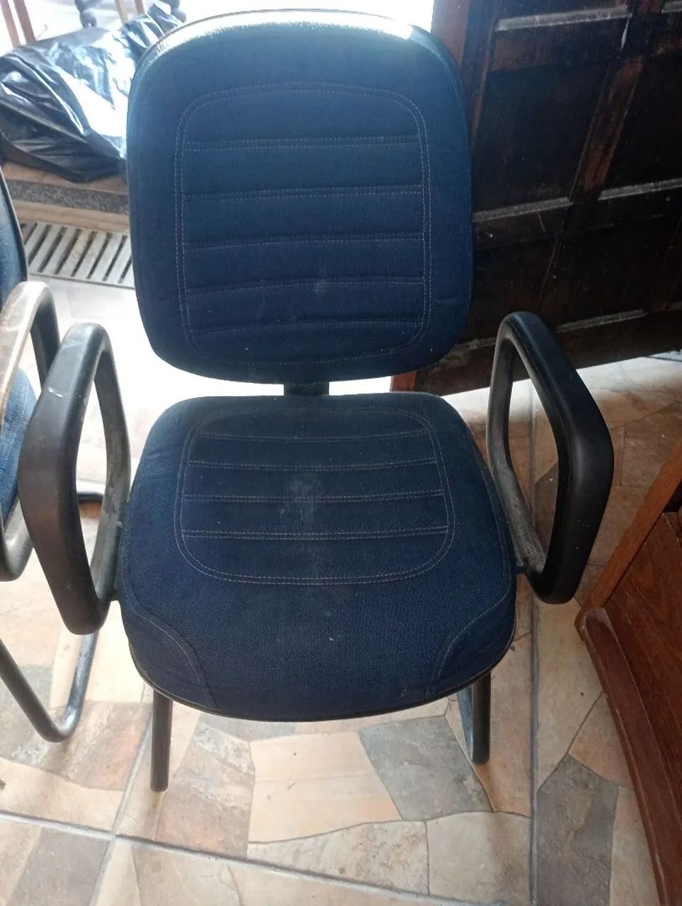 2 cadeiras de escritório  - Foto 2