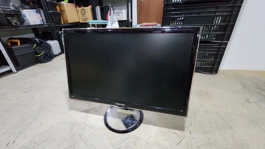 MONITOR TV LED 27" SAMSUNG LT27A550