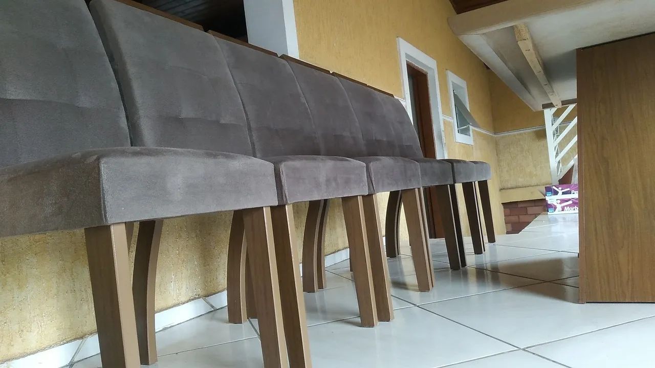 Mesa de Jantar de Madeira  - Foto 2