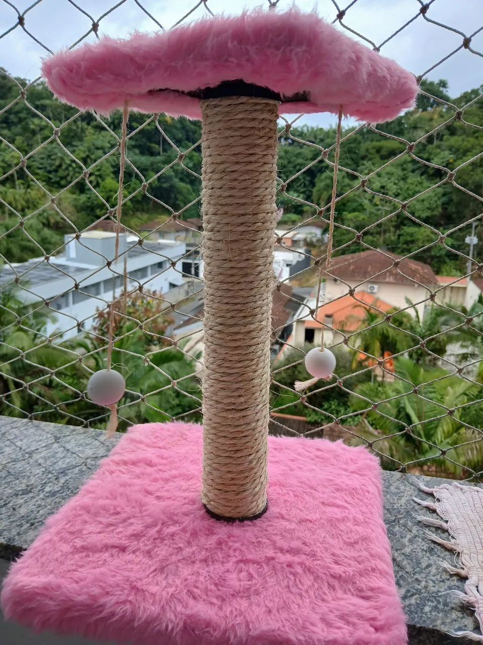 Arranhador para gato (NOVINHO - recém comprado)