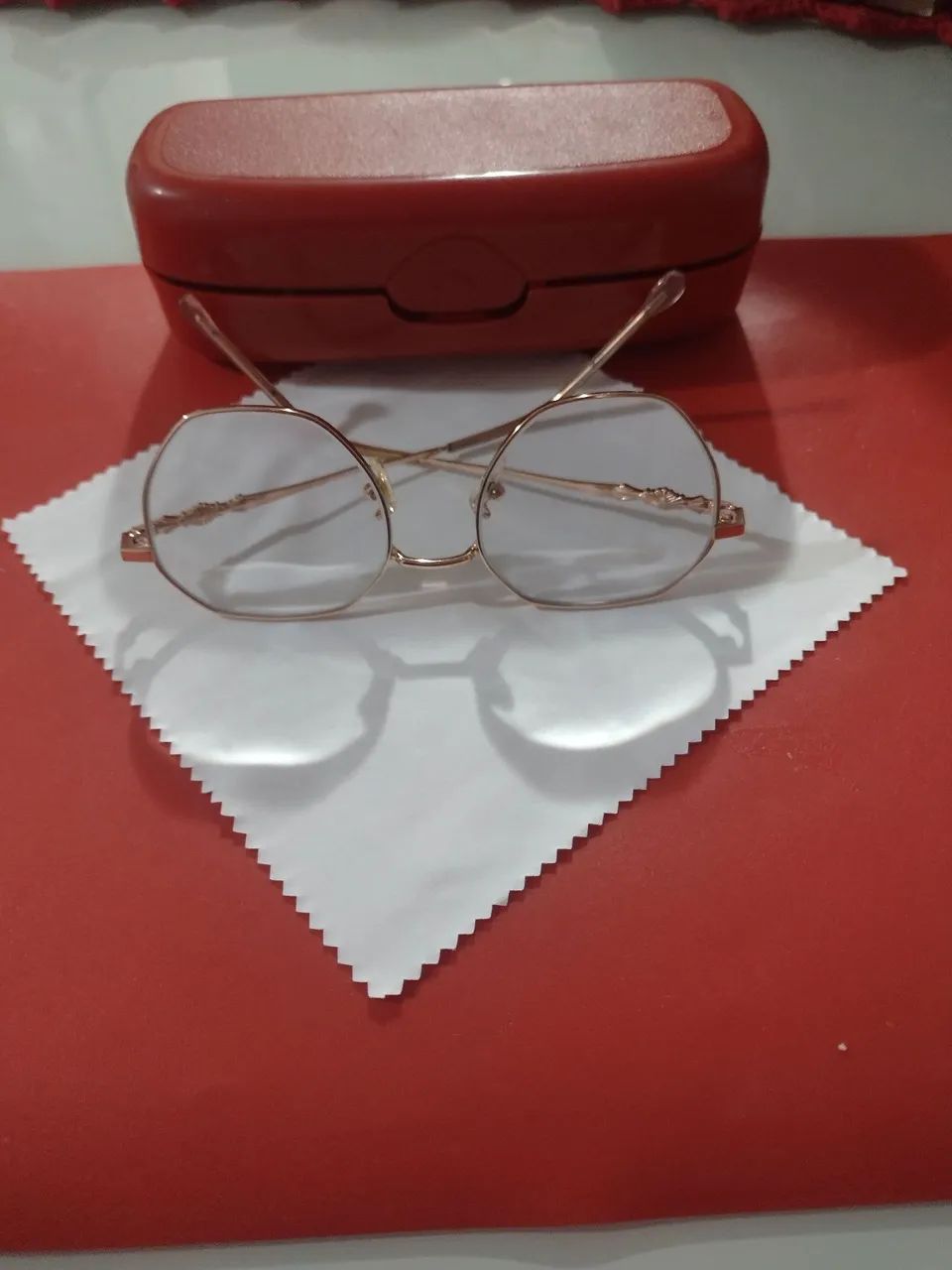 Armação de óculos Feminino Redondo Dourado