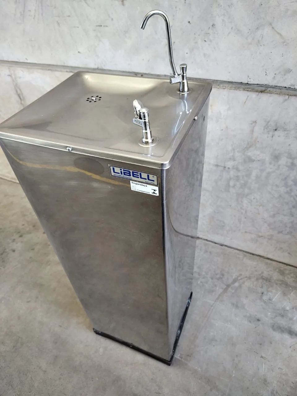 Bebedouro Industrial Libell Seminovo - 220V   - Foto 2