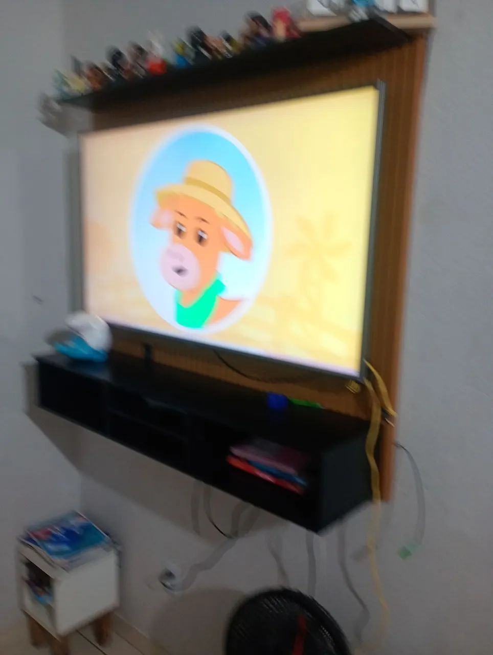 55-inch Television64167722934145120