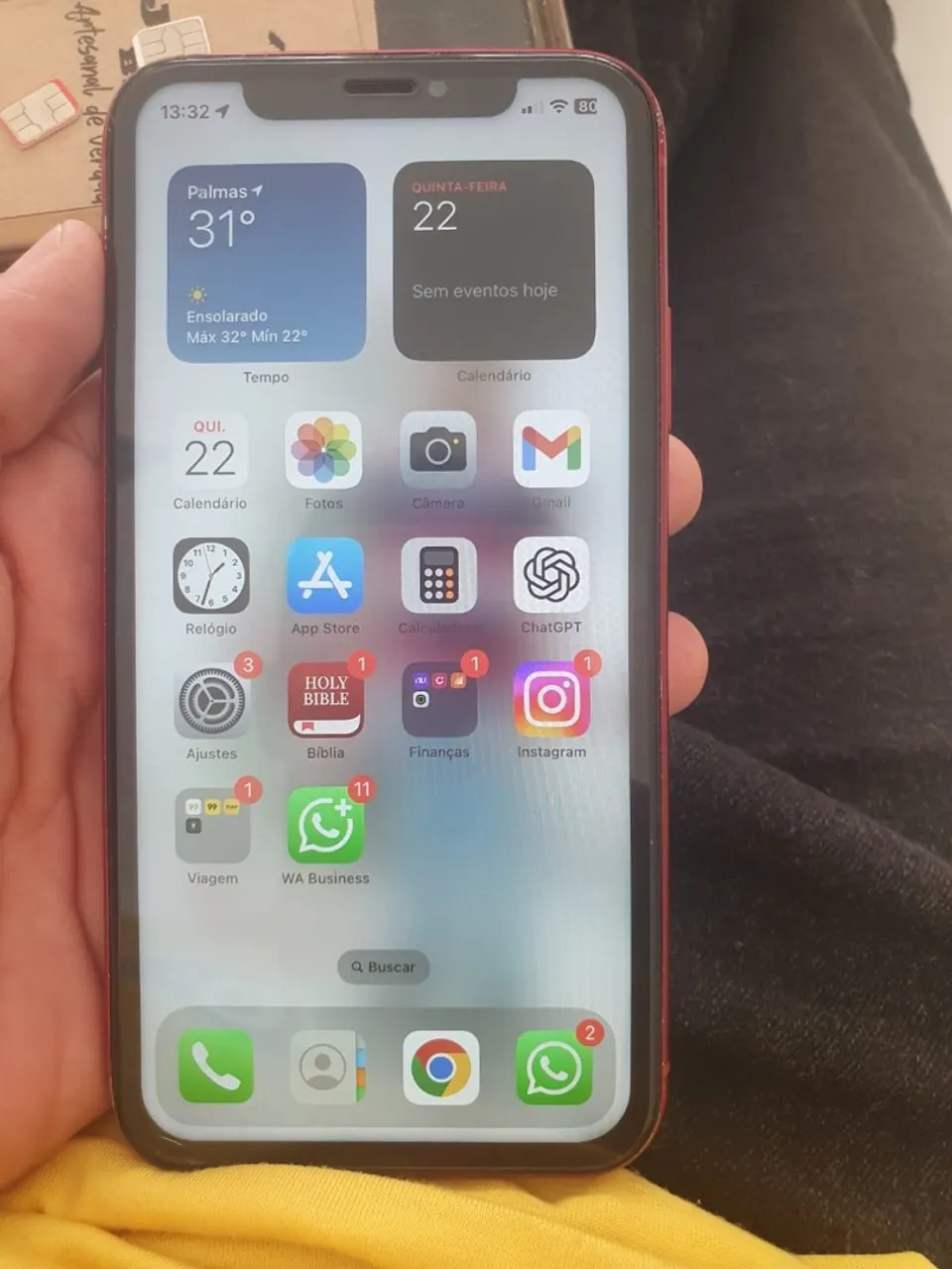 iPhone XR vermelho