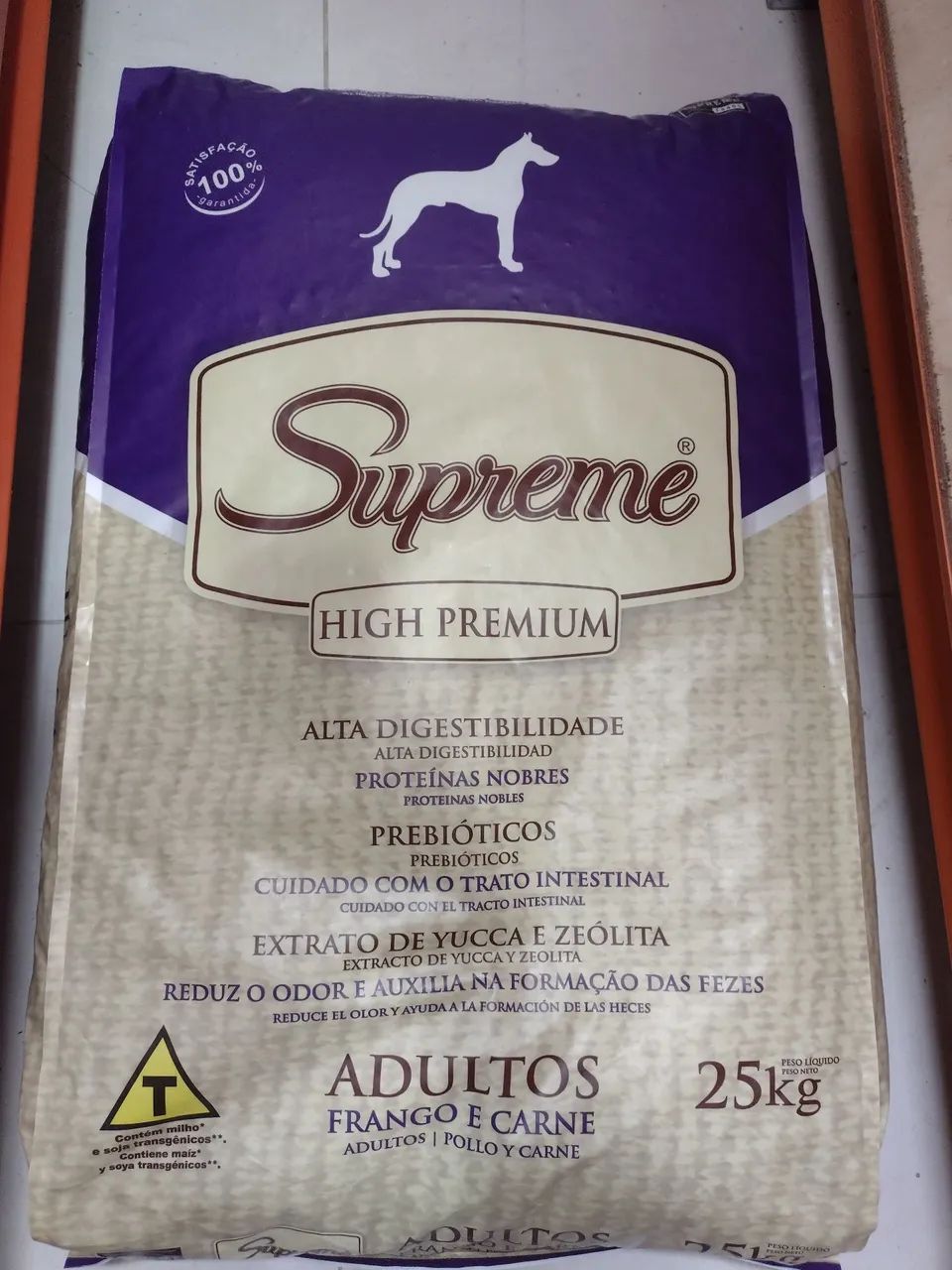 Ração para Cachorros Supreme Adultos Frango e Carne 25kg
