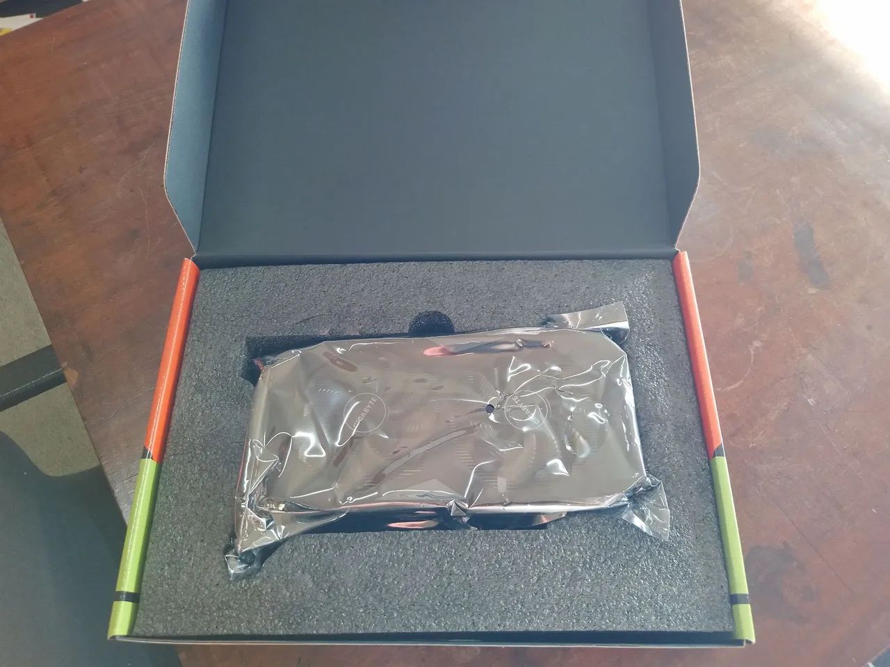 3 placas de vídeo Nvidea 1060 6gb  - Foto 2