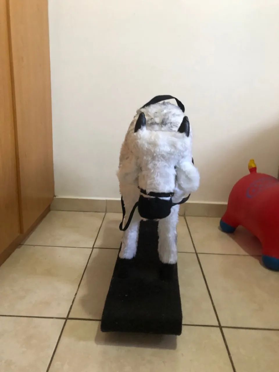 Boi boizinho com base de madeira de balanço  - Foto 4
